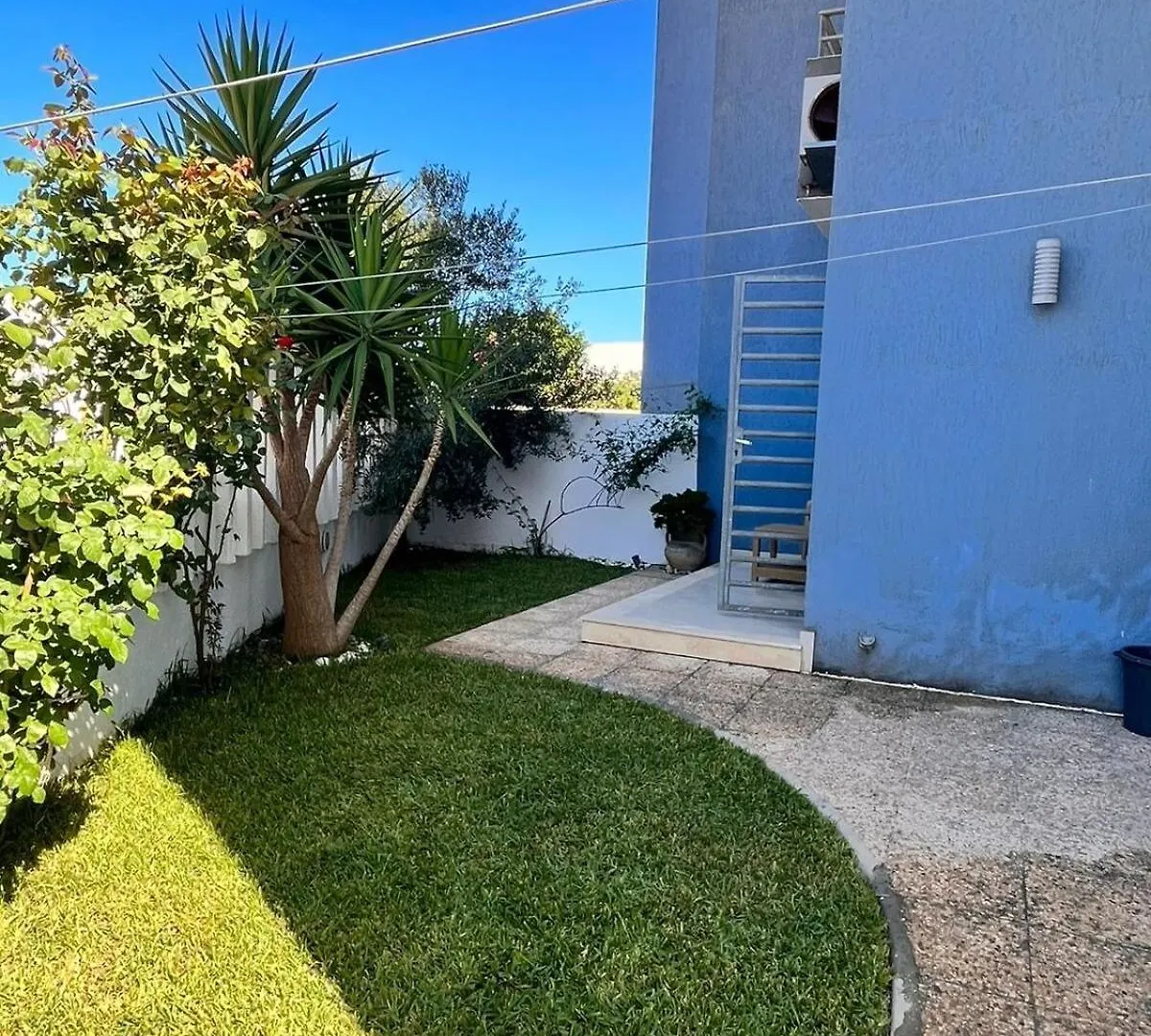 Apartment Cozy & Top Apartment, Wi-Fi, Private Garden, Sea Side Harqalah