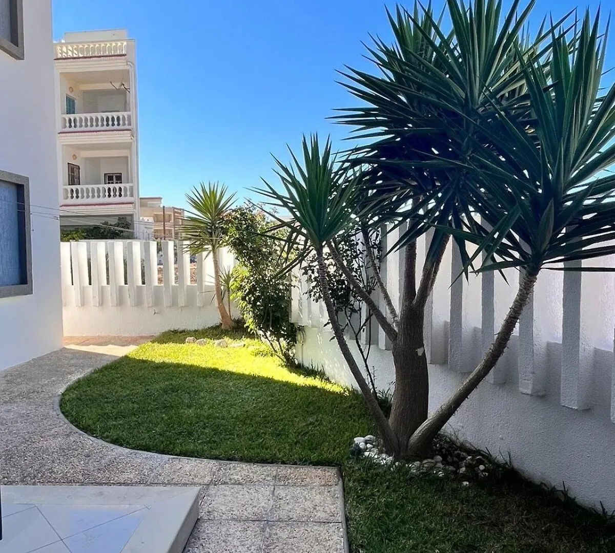 Apartment Cozy & Top Apartment, Wi-Fi, Private Garden, Sea Side Harqalah Tunisia